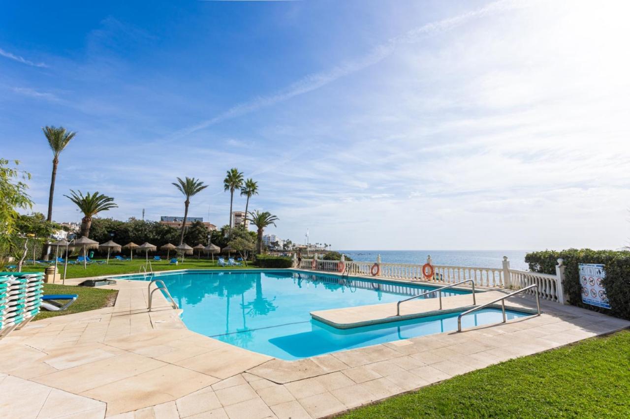 Holidays2Mijas Costa Lubina Del Sol Frontline Beach, Pool, Terrace, Seaview & Parking Sitio de Calahonda Екстер'єр фото