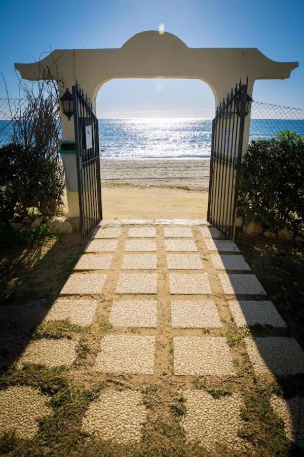 Holidays2Mijas Costa Lubina Del Sol Frontline Beach, Pool, Terrace, Seaview & Parking Sitio de Calahonda Екстер'єр фото